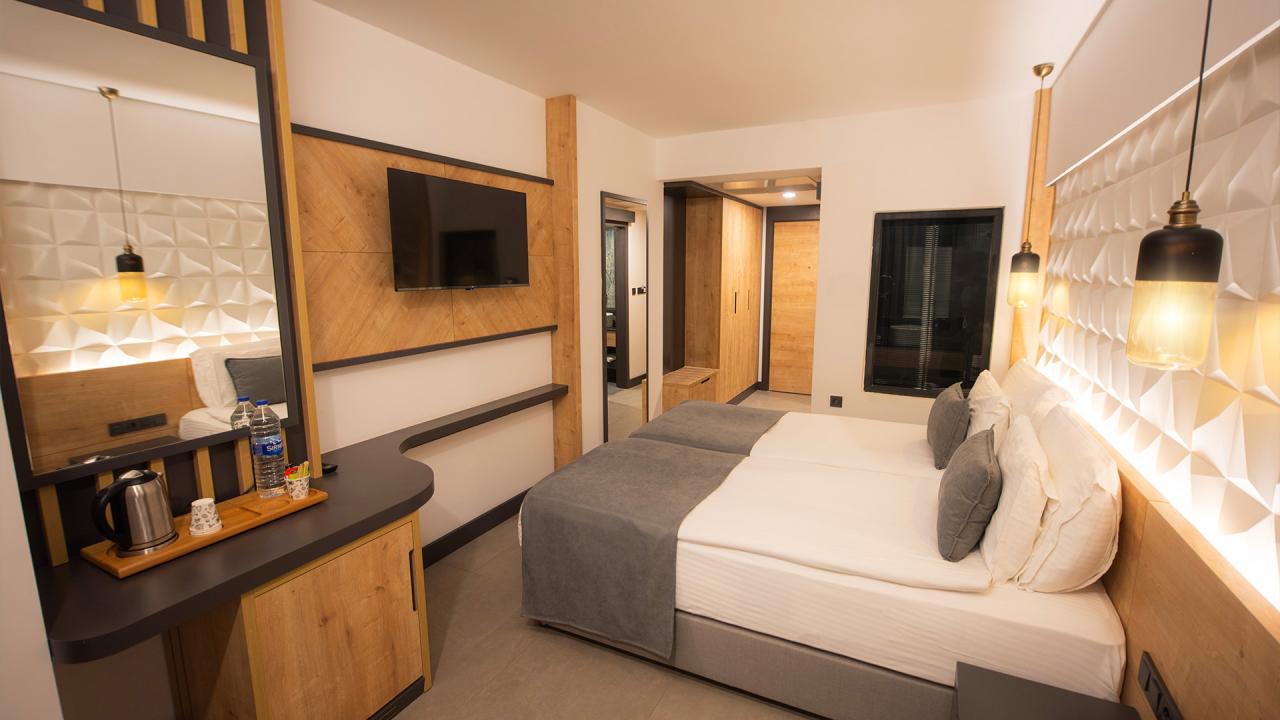 SIGNATURE BLUE RESORT KUSADASI - Pokoje - DELUXE ROOM BALCONY