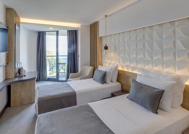 SIGNATURE BLUE RESORT KUSADASI - Pokoje - DELUXE ROOM BALCONY