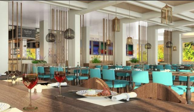 LE BLEU HOTEL & SPA - Restaurace - SUR RESTAURANT