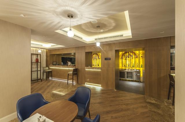LE BLEU HOTEL & SPA - Bary - LOBBY BAR
