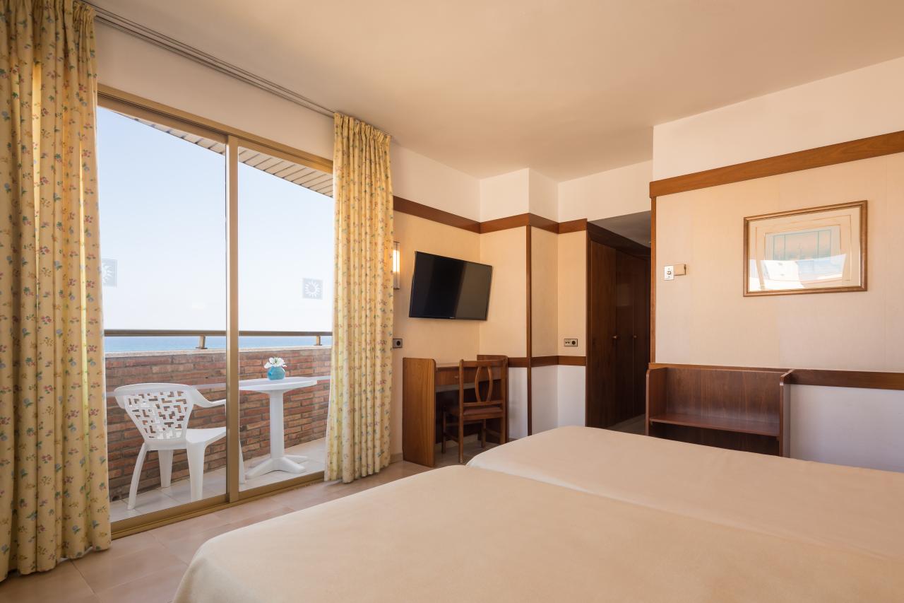 H.TOP ROYAL SUN HOTEL - Pokoje - QUADRUPLE ROOM SEA VIEW
