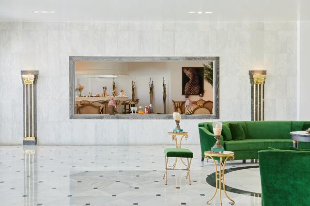 CARAMEL A GRECOTEL RESORT TO LIVE - Bary - Panther Lobby Bar