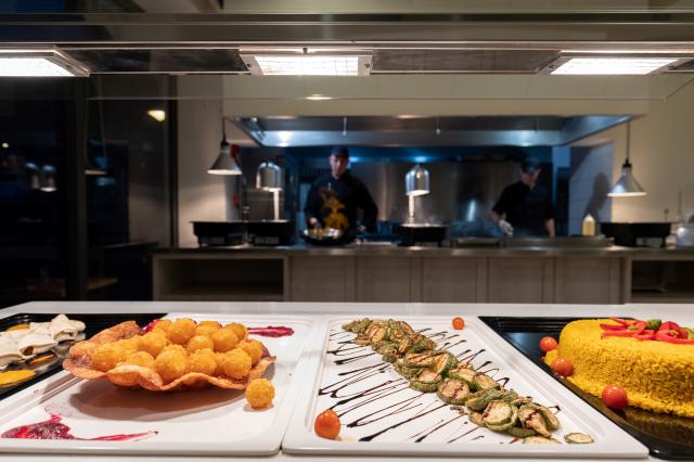 ARIADNE BEACH (ADULTS ONLY 16+) - Restaurace - Buffet