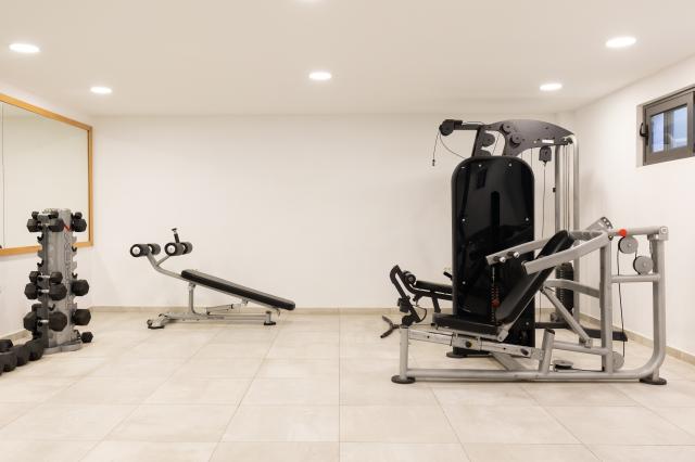 ARIADNE BEACH (ADULTS ONLY 16+) - Sport - Sport