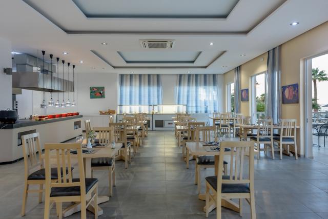 PALM BEACH - Restaurace - MAIN RESTAURANT