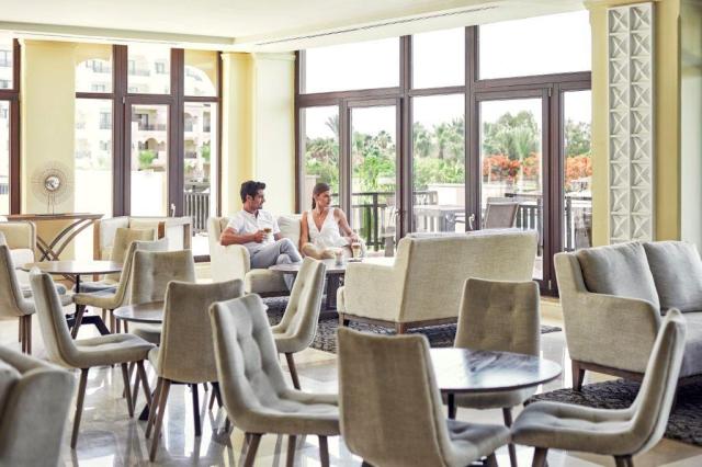 STEIGENBERGER AL DAU BEACH - Bary - Karibu Lobby Lounge