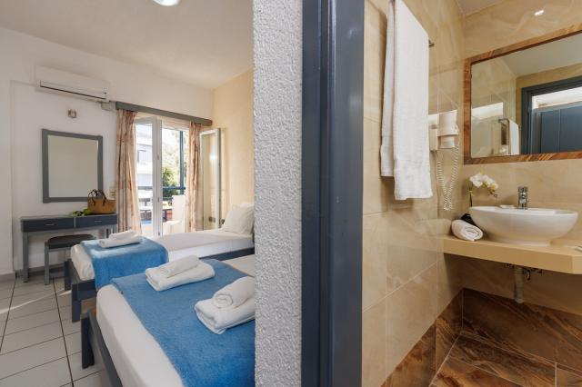 AGRABELLA (ADULTS ONLY 12+) - Pokoje - Economy triple room land