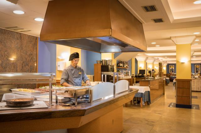 H.TOP PINEDA PALACE HOTEL (ADULTS RECOMMENDED 16+) - Restaurace