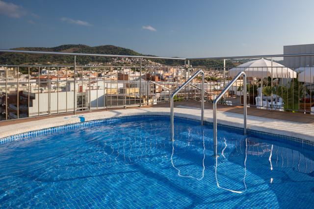 H.TOP PINEDA PALACE HOTEL (ADULTS RECOMMENDED 16+) - Bazény - V