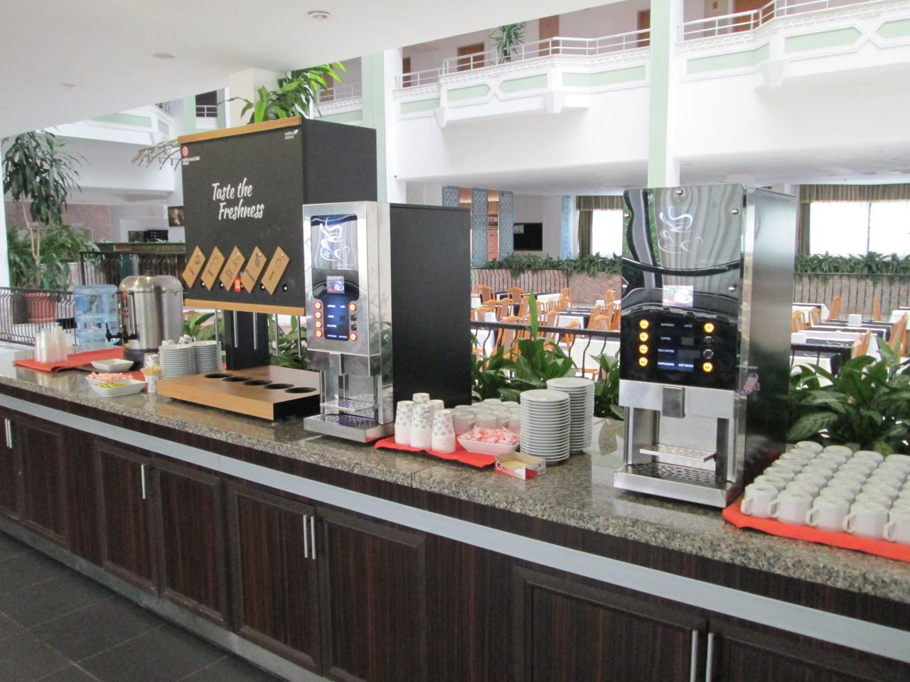 SUNSHINE HOTEL - Restaurace - MAIN RESTAURANT