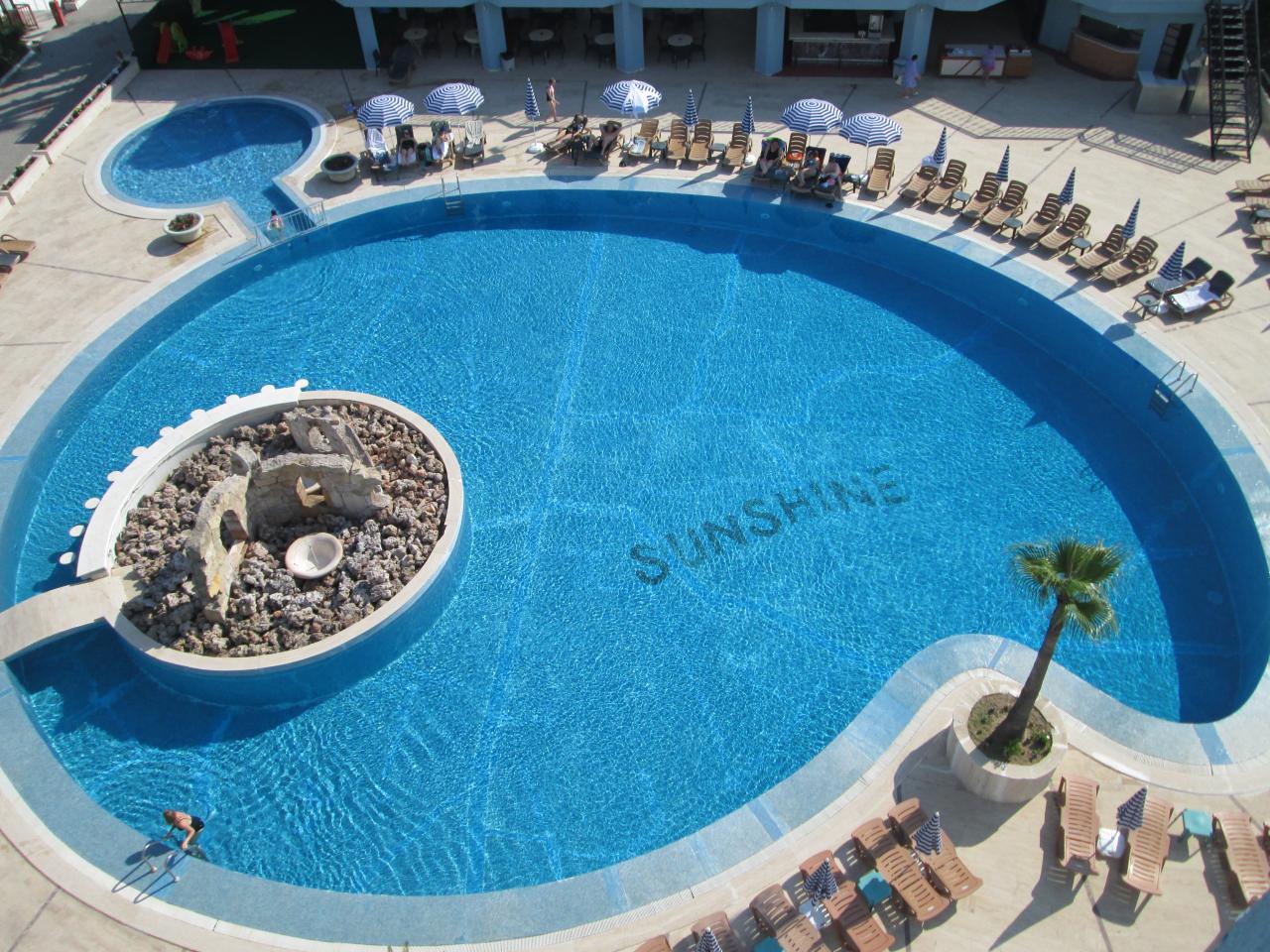 SUNSHINE HOTEL - Bazény - Venkovní bazén