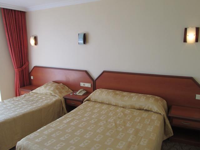 SUNSHINE HOTEL - Pokoje - STANDARD ROOM