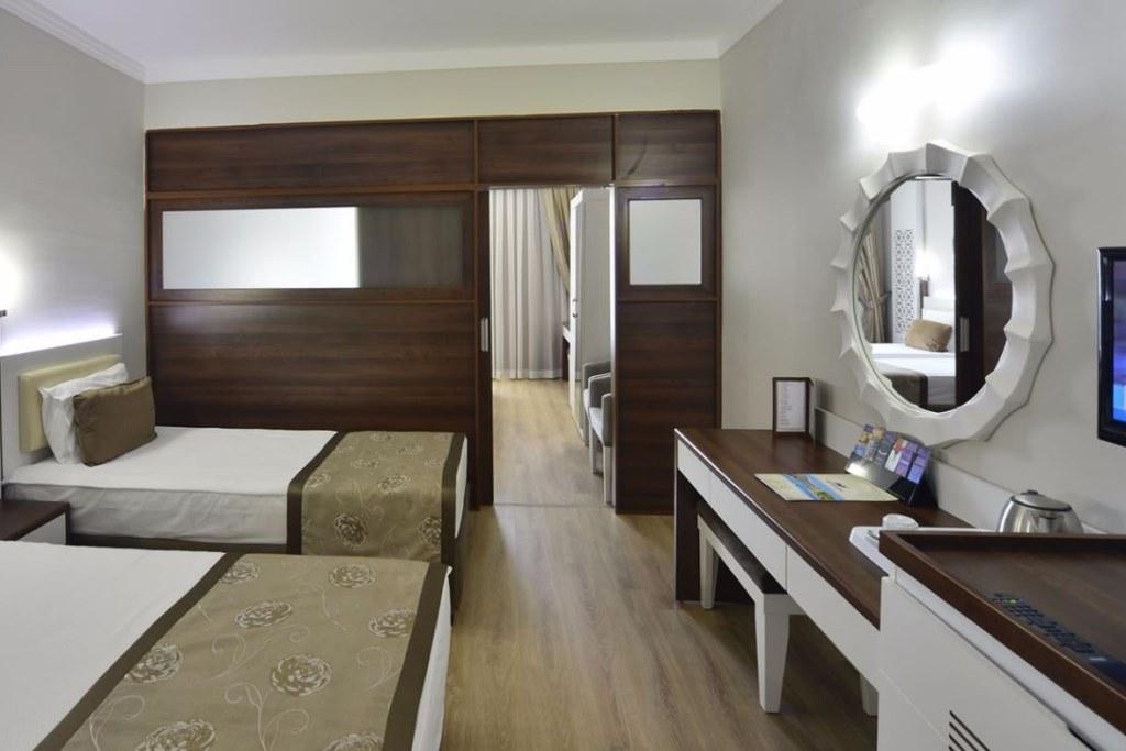 LINDA RESORT HOTEL - Pokoje - FAMILY 2 BEDROOMS