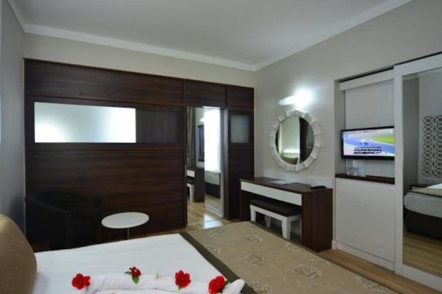 LINDA RESORT HOTEL - Pokoje - FAMILY 2 BEDROOMS