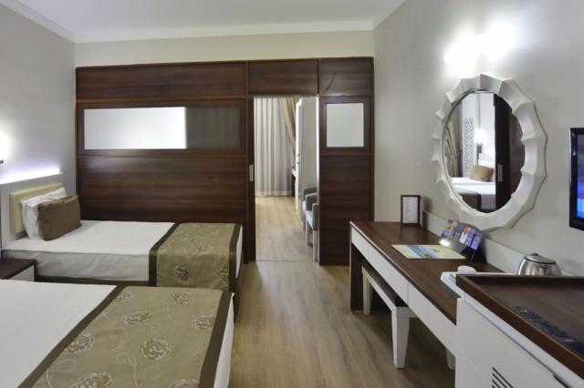 LINDA RESORT HOTEL - Pokoje - FAMILY 2 BEDROOMS