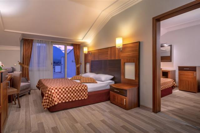 ROX RESORT HOTEL - Pokoje - FAMILY ROOM 2 BEDROOMS 