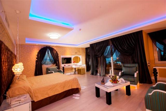 ROX RESORT HOTEL - Pokoje - DELUXE SUITE