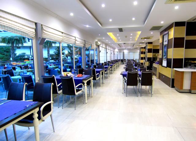 ROX RESORT HOTEL - Restaurace - Main Restaurant ''Ambrossia''