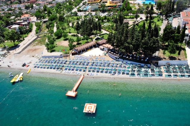 ROX RESORT HOTEL - Pláž - Hlavní budova