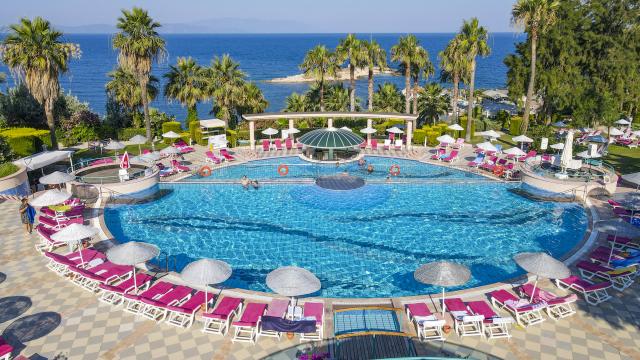 THE GRAND BLUE SKY HOTEL - Bazény - Venkovní bazén