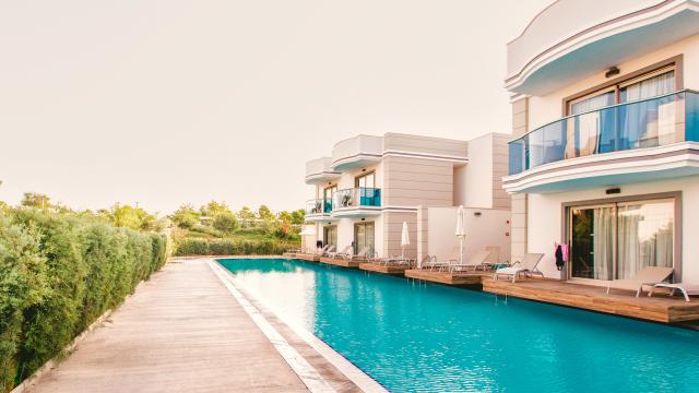 AQUASIS DE LUXE RESORT & SPA - Pokoje - Lake House Family Room 