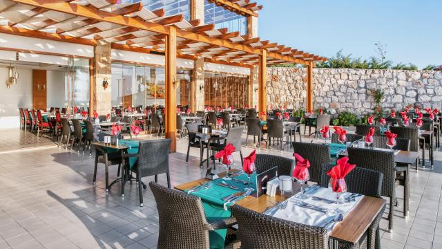 AQUASIS DE LUXE RESORT & SPA - Restaurace - Olivia Restaurant- 