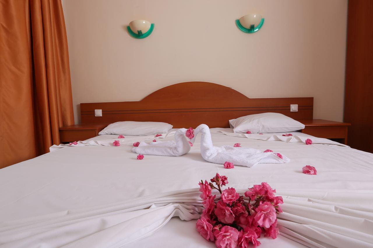 TUNTAS FAMILY SUITES KUSADASI - Pokoje - SUITE STANDARD 1 BEDRO