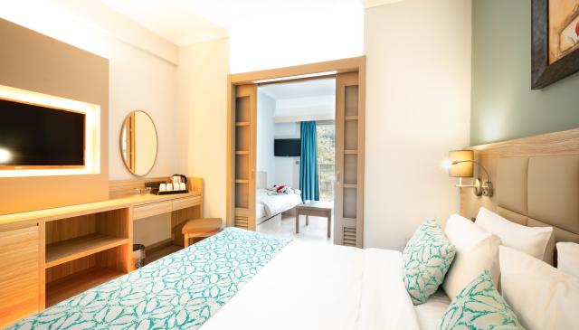 AQUA FANTASY AQUAPARK HOTEL & SPA - Pokoje - FAMILY ROOM 1 BEDR