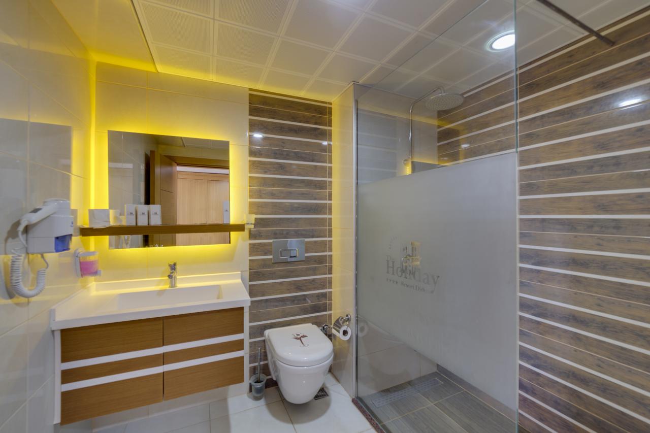 THE HOLIDAY RESORT - Pokoje - STANDARD ROOM LANDVIEW BALCONY
