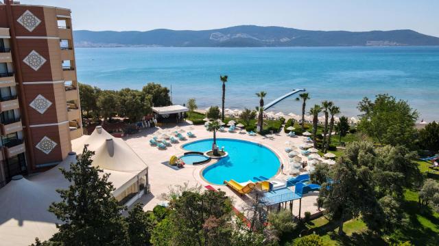 THE HOLIDAY RESORT - Obecné - Hlavní budova