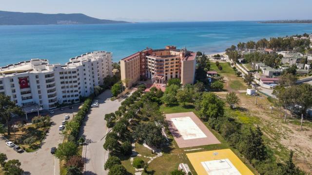 THE HOLIDAY RESORT - Obecné - Hlavní budova