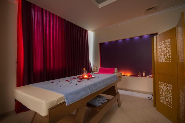 AKBULUT HOTEL & SPA - Lázně - Lázně