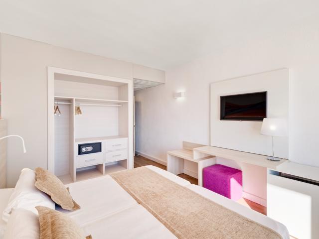 BAHIA PRINCIPE SUNLIGHT CORAL PLAYA (ADULTS ONLY 16+) - Pokoje 