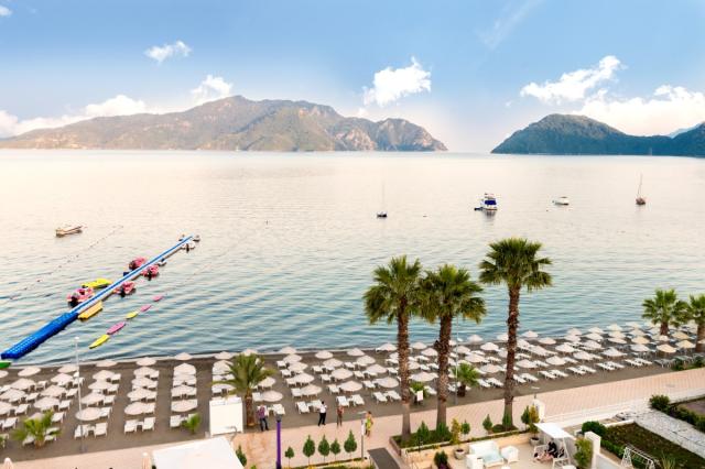 GOLDEN ROCK BEACH HOTEL - Pláž - Pláž