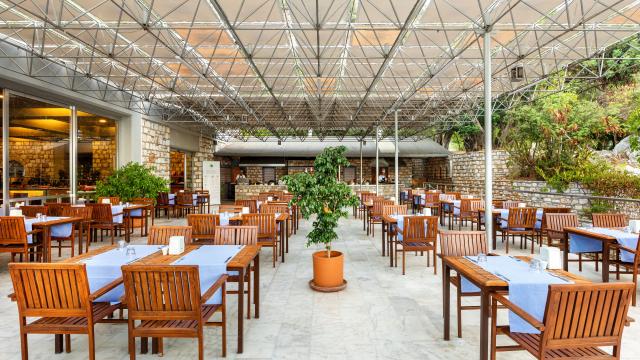 LORYMA RESORT - Restaurace - Hlavní budova
