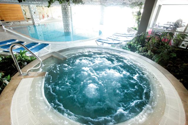 LORYMA RESORT - Bazény - Vnitřní bazén