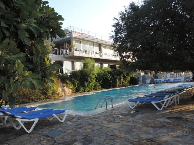 LORYMA RESORT - Bazény - Hlavní budova