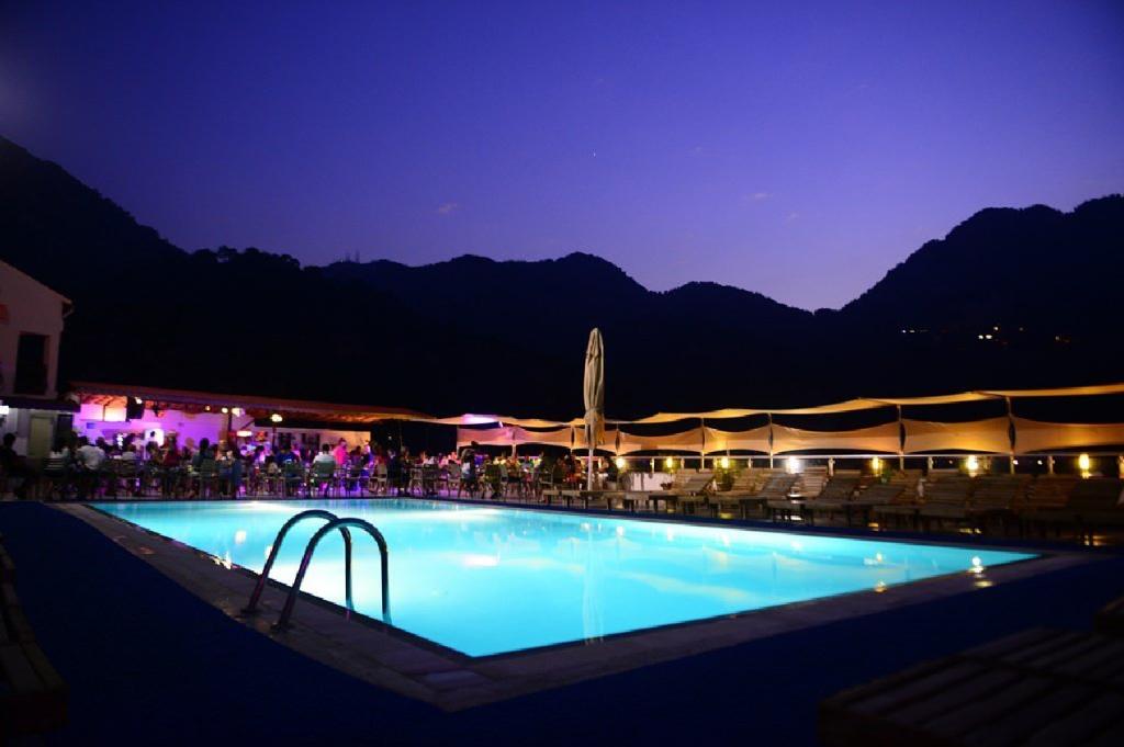 MERIC HOTEL - Bazény - Venkovní bazén