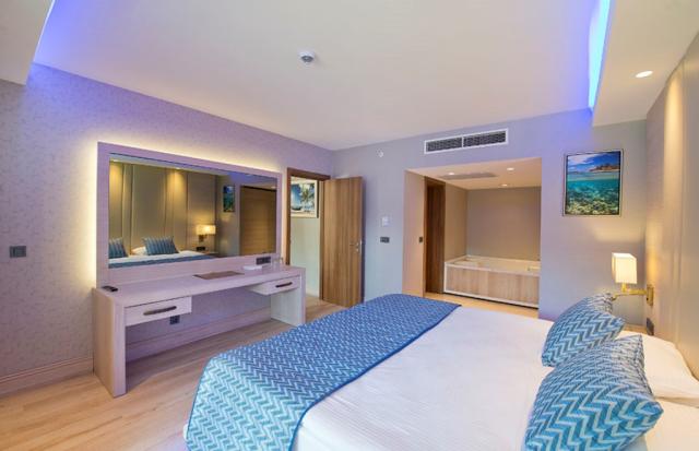 LIBERTY HOTELS LYKIA ADULT ONLY (16+) - Pokoje - DELUXE SUITE W