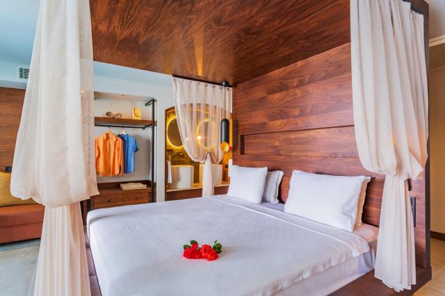 ORKA SUNLIFE RESORT & SPA - Pokoje - LUXURY SUITES WITH JACUZZI