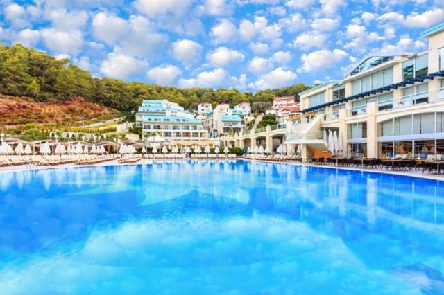 ORKA SUNLIFE RESORT & SPA - Bazény - Venkovní bazén