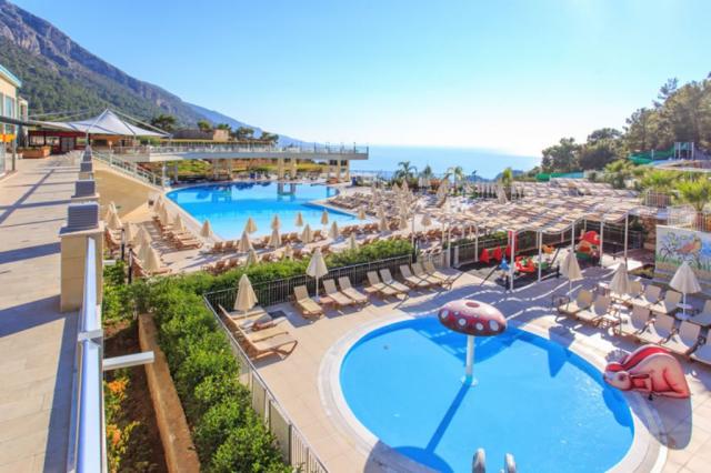 ORKA SUNLIFE RESORT & SPA - Bazény - Venkovní bazén