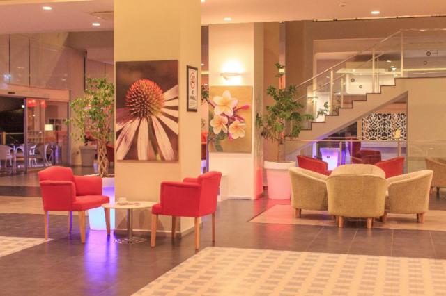 ORKA SUNLIFE RESORT & SPA - Obecné - Hlavní budova