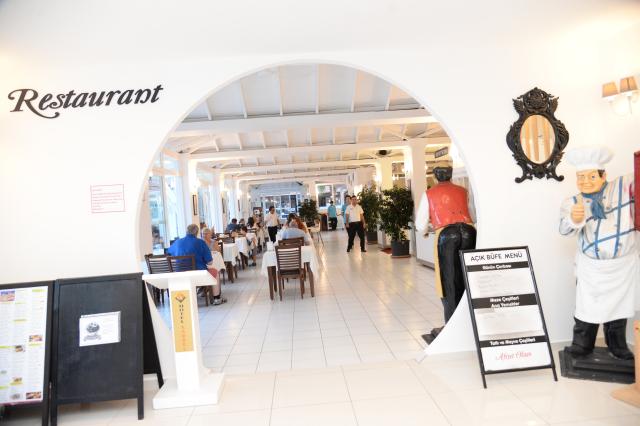 KARBEL HOTEL - Restaurace - MAIN RESTAURANT