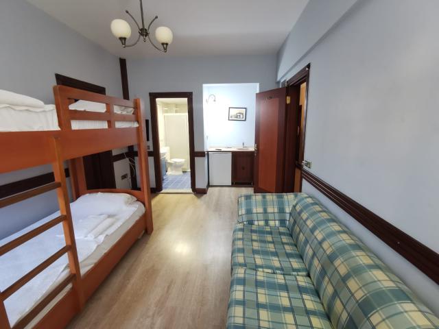 PINK PALACE HOTEL - Pokoje - FAMILY ROOM ONE BEDROOM