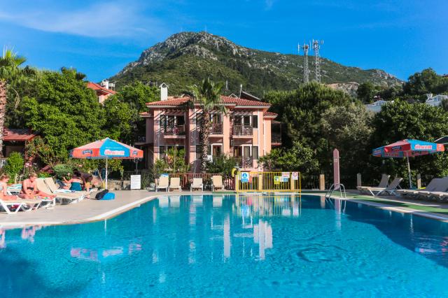 PINK PALACE HOTEL - Bazény - Venkovní bazén