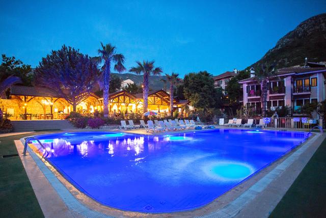 PINK PALACE HOTEL - Bazény - Venkovní bazén