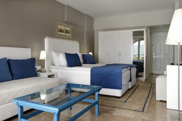 MARTI LA PERLA HOTEL - Pokoje -  STANDARD SIDE SEA VIEW WITH BA