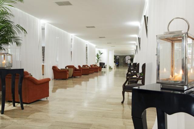 MARTI LA PERLA HOTEL - Bary - LA PERLA BAR