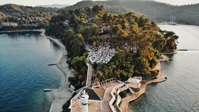 CLUB & HOTEL LETOONIA - Restaurace - Moonlight Restaurant